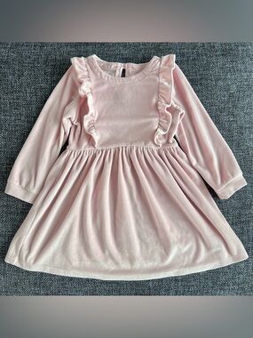 Gap Girl’s Pink Velvet Dress Size 4